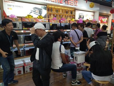 復合型廚房電器引領消費新潮流 格蘭仕微蒸烤一體機預購火熱，折射家用電器銷售新風向